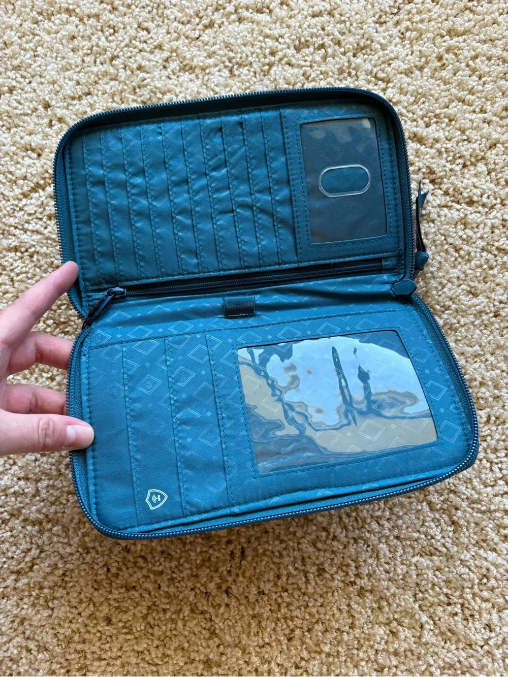 Vera Bradley Family Travel Wallet Haymarket Paisley Jewel Quilted Zip Around NWT